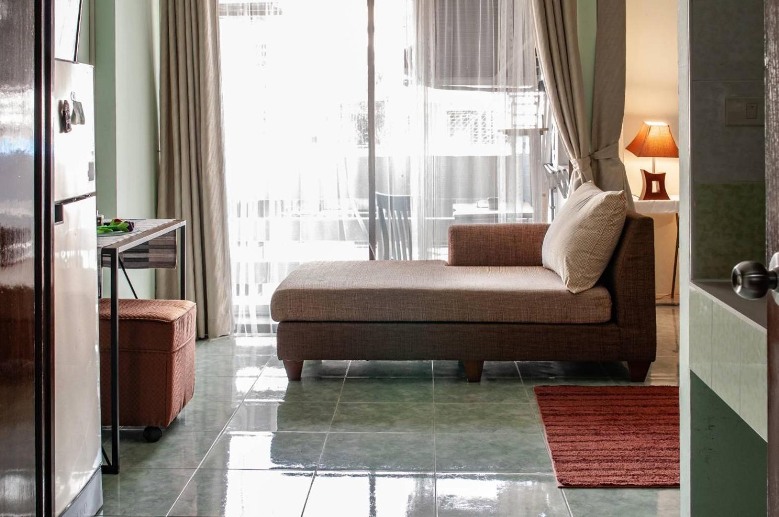 Tower Resident In The Heart Of Bangkok Shopping Center Apartment Makkasan Exterior photo